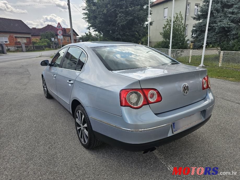 2008' Volkswagen Passat 2,0 Tdi photo #6
