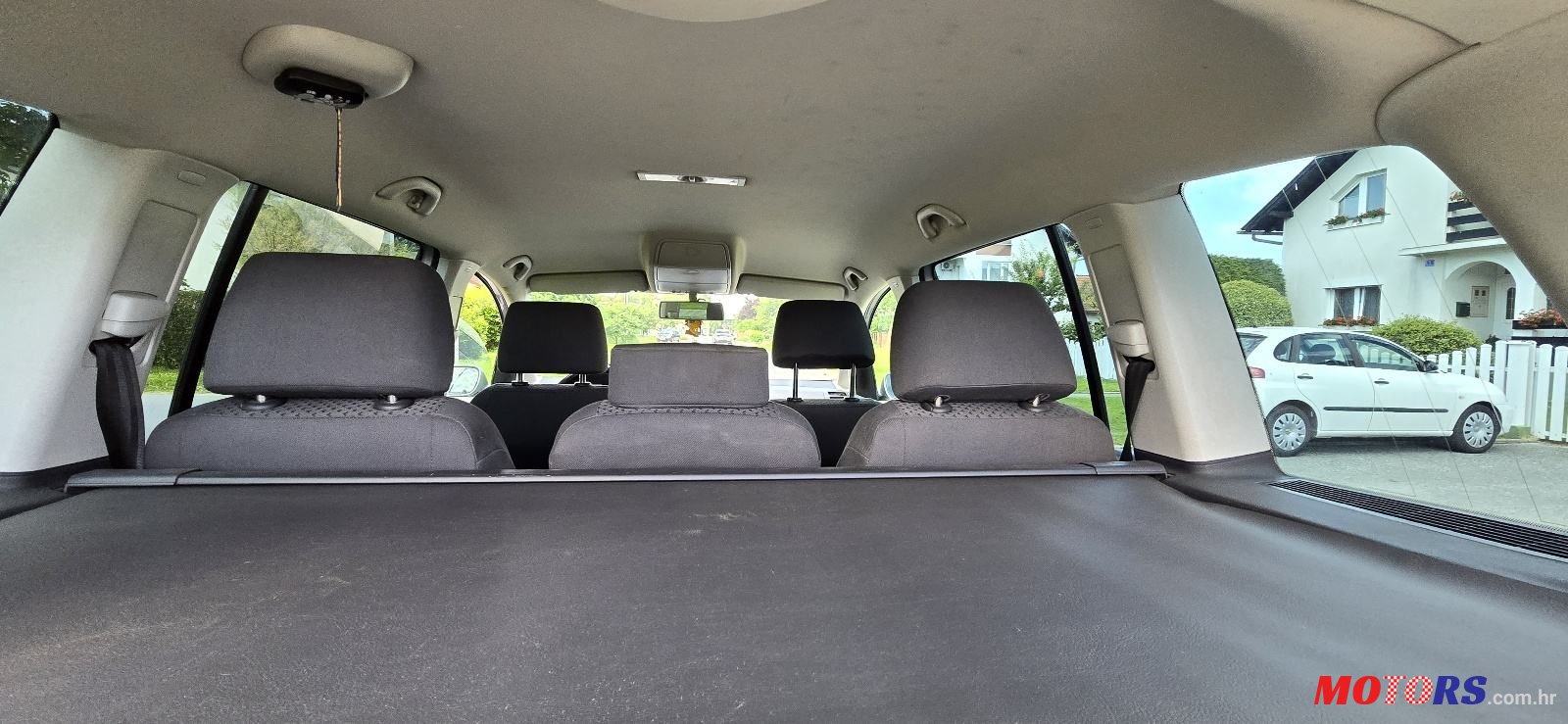 2006' Volkswagen Touran 1,9 Tdi photo #5