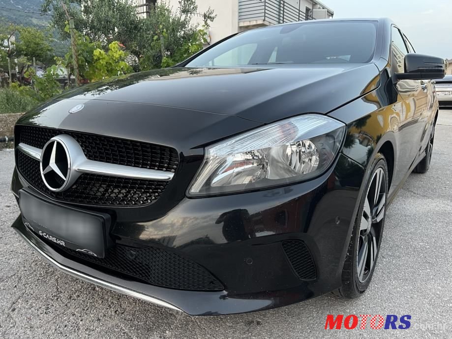 2016' Mercedes-Benz A-Klasa photo #2