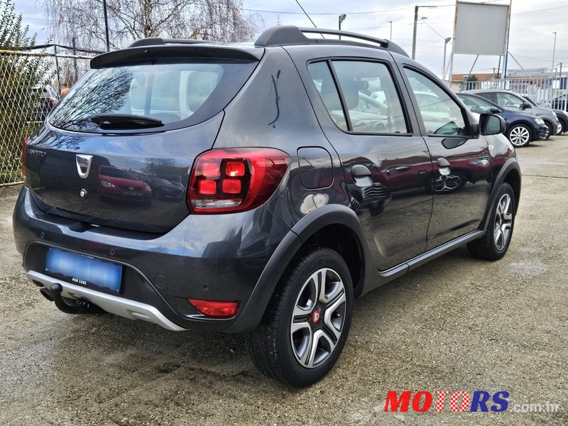 2020' Dacia Sandero photo #4