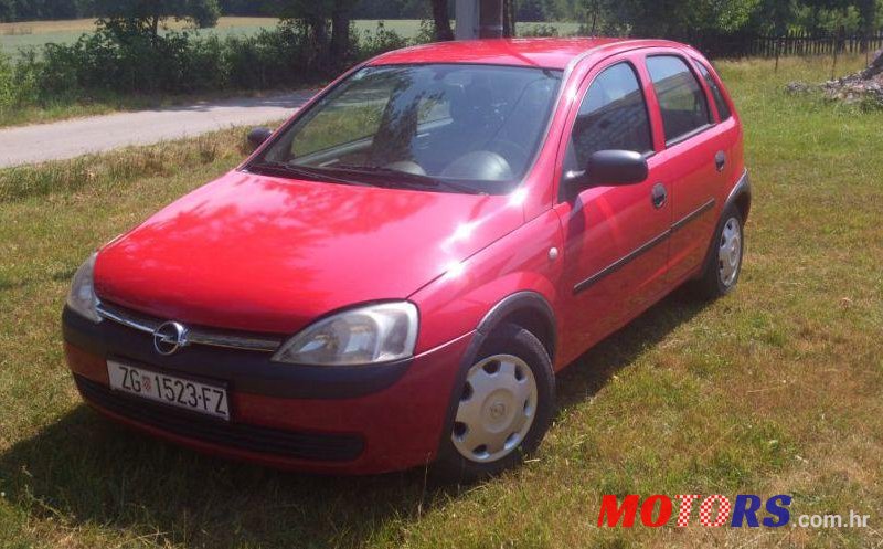 2003' Opel Corsa 1.0 Ecotec photo #1