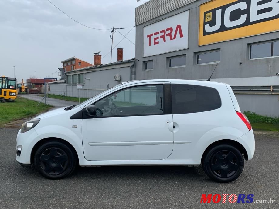 2013' Renault Twingo photo #5