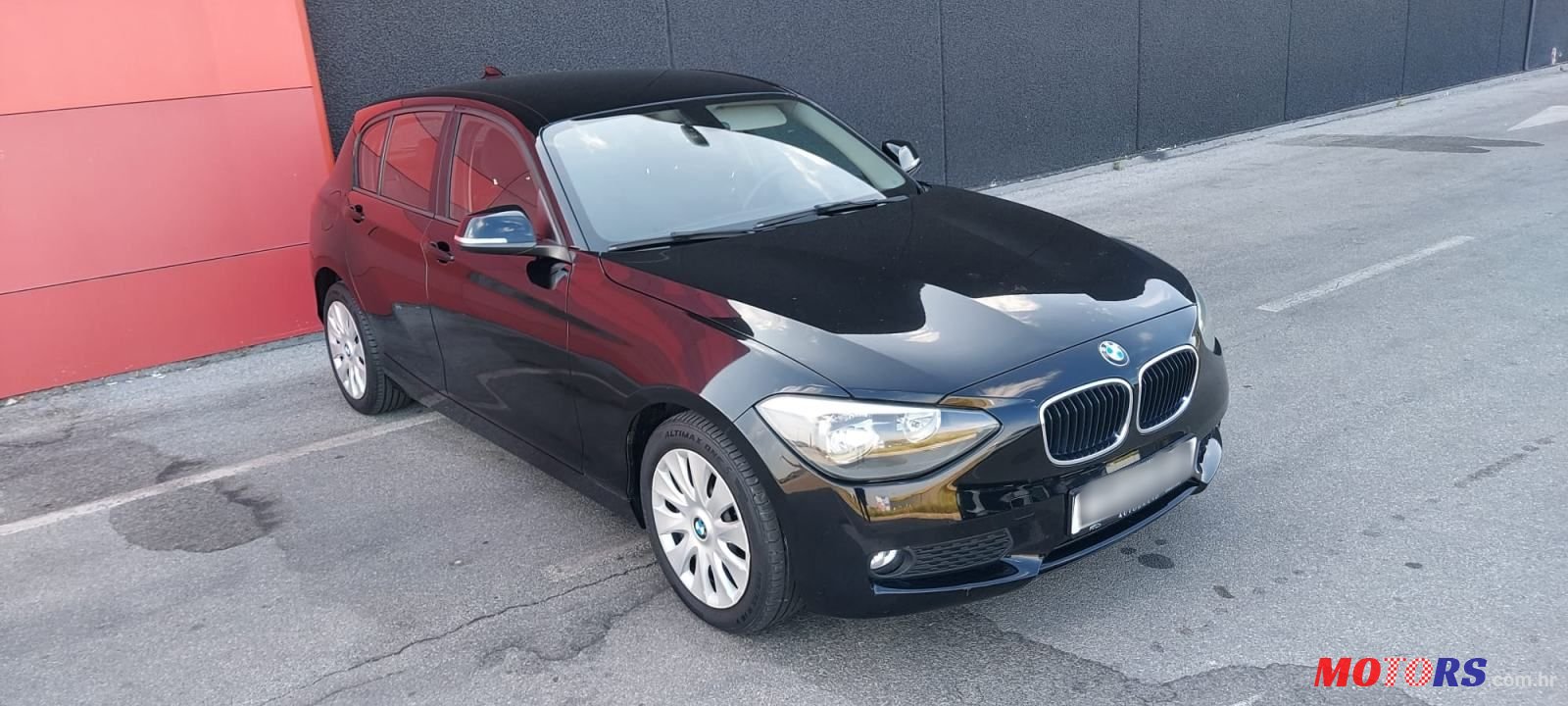 2013' BMW Serija 1 116D photo #3