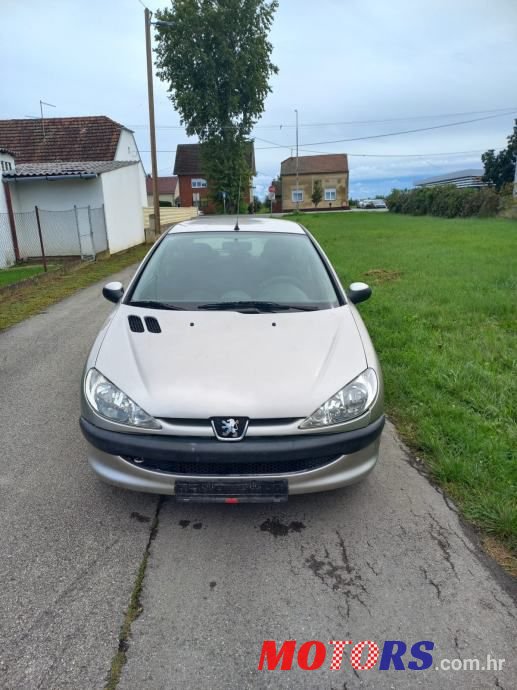 2004' Peugeot 206 photo #1