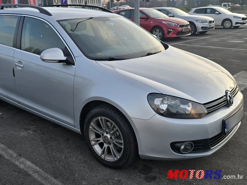 2012' Volkswagen Golf VI Variant photo #3