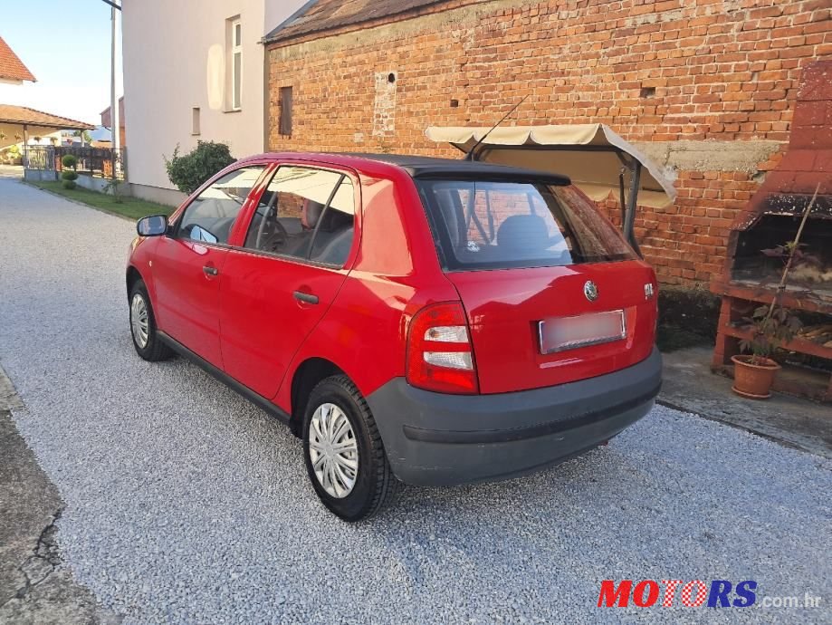 2001' Skoda Fabia Combi photo #4