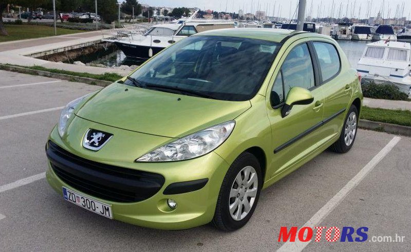 2009' Peugeot 207 1,4 photo #1