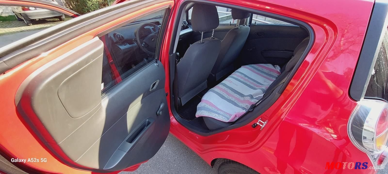 2011' Chevrolet Spark Spark 1,0 16V photo #4