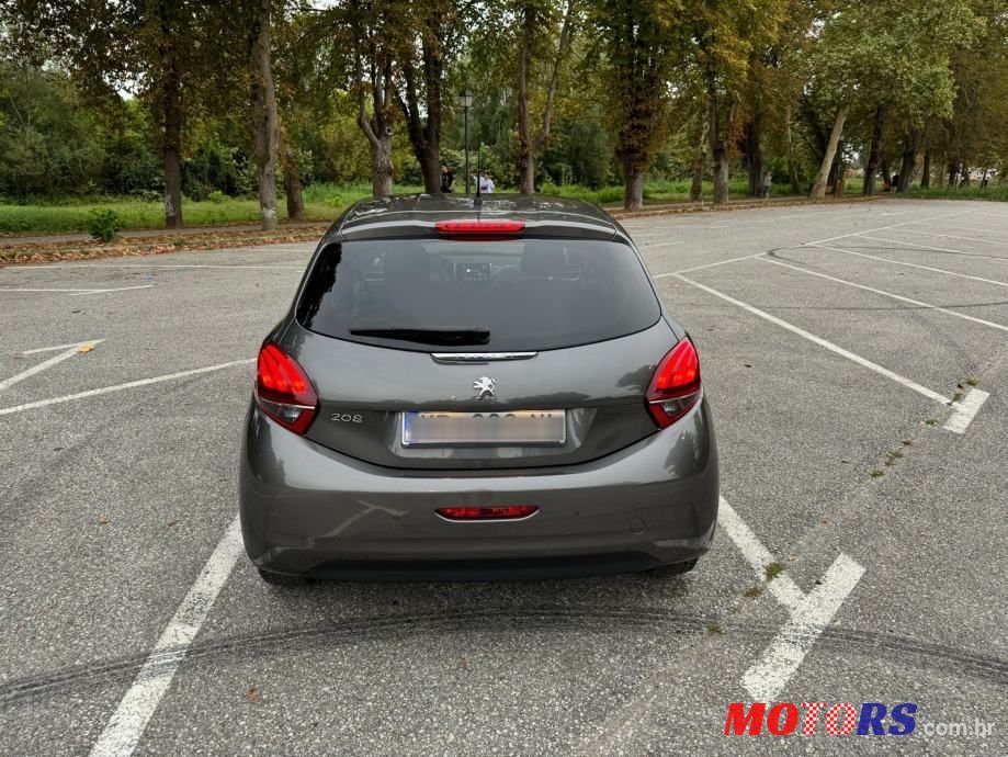 2019' Peugeot 208 1,2 Puretech photo #4