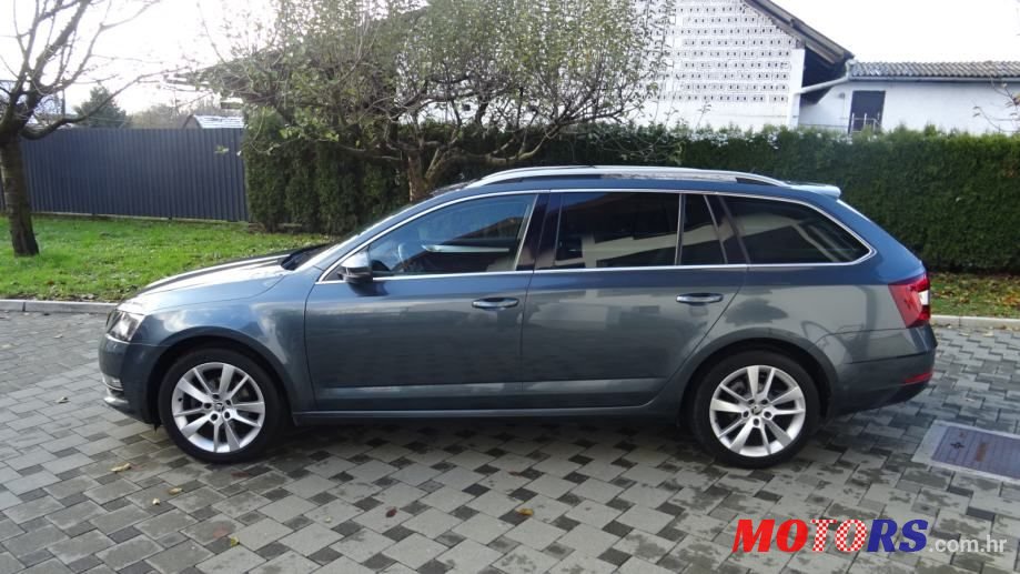 2019' Skoda Octavia Combi photo #6