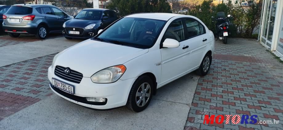 2008' Hyundai Accent 1,4 Gl photo #5