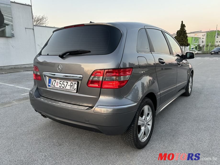 2011' Mercedes-Benz B-Klasa 180 Cdi photo #5