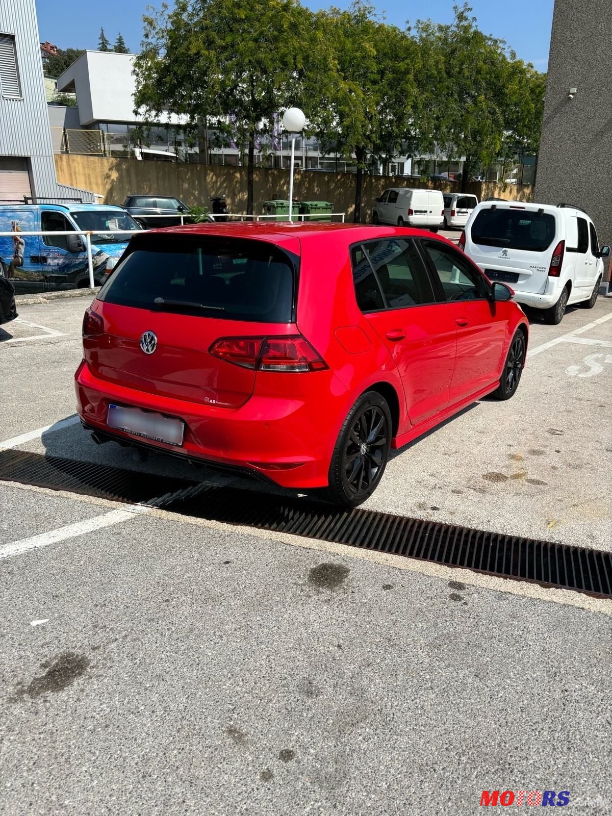 2015' Volkswagen Golf VII photo #3