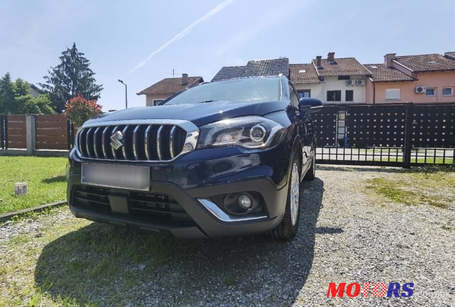 2017' Suzuki SX4 S-Cross 1.0 photo #2