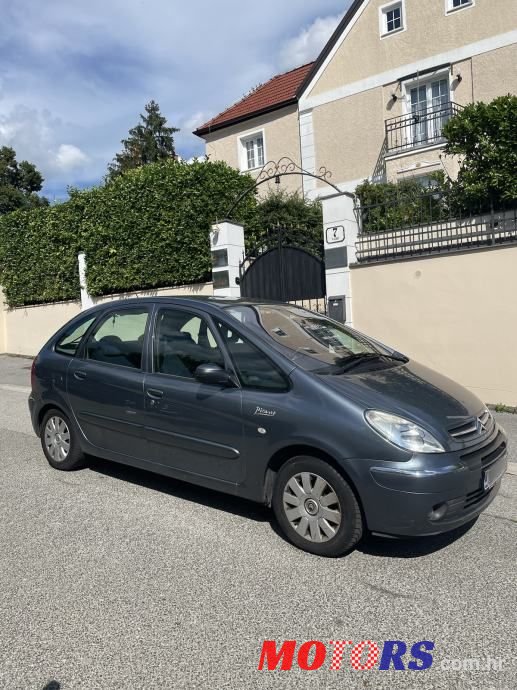 2006' Citroen Xsara Picasso 1,6 Hdi photo #4