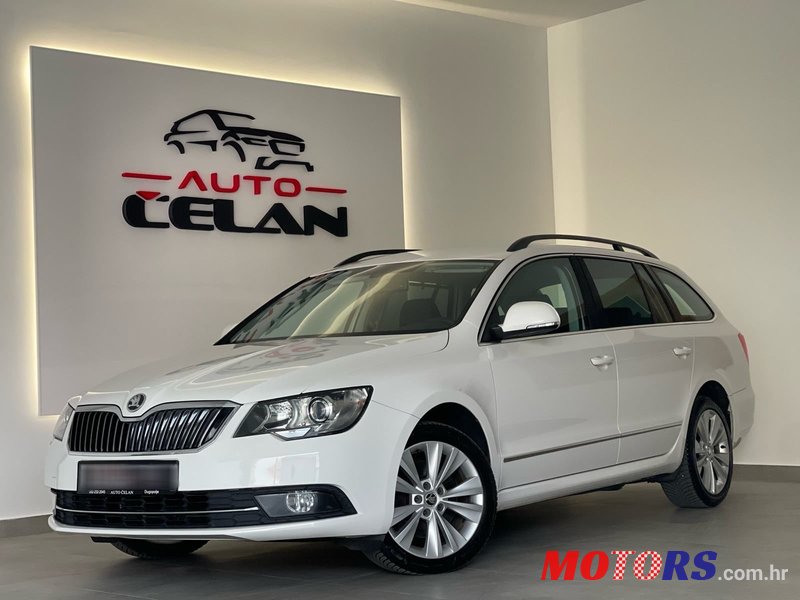 2014' Skoda Superb Combi photo #2