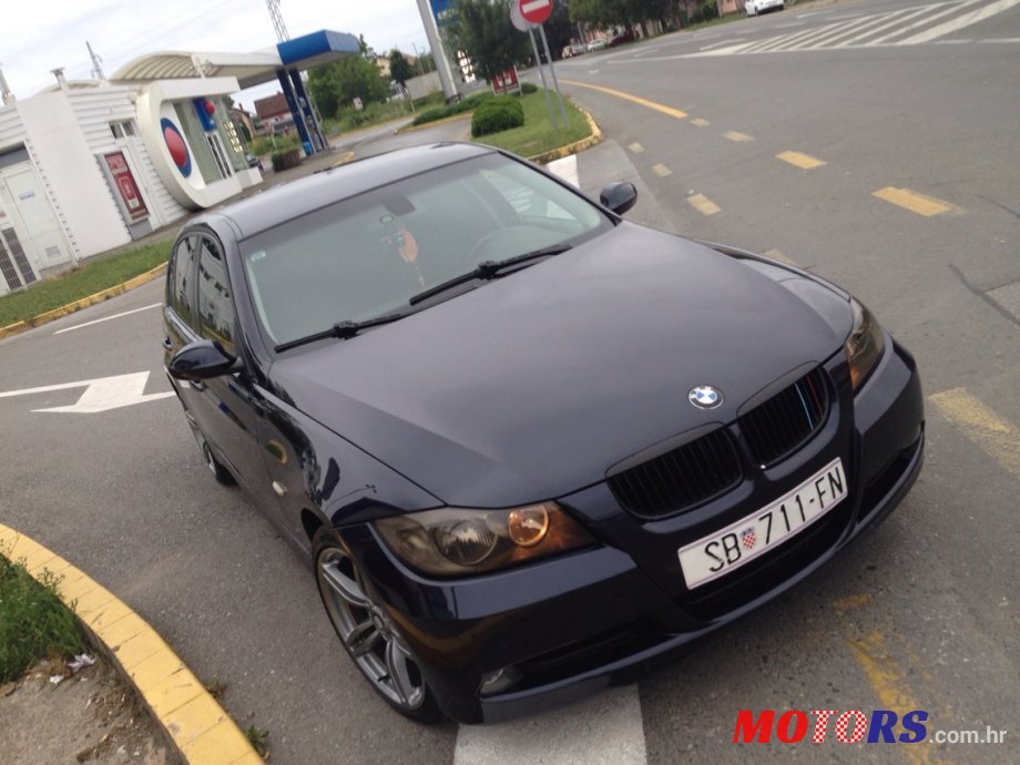 2005' BMW 320 photo #1