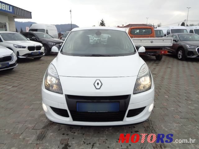 2010' Renault Scenic 1,5 Dci photo #2