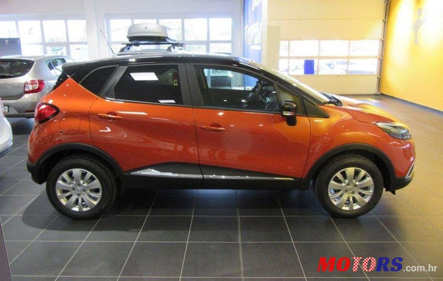 2016' Renault Captur Tce 90 Energy Limited photo #2