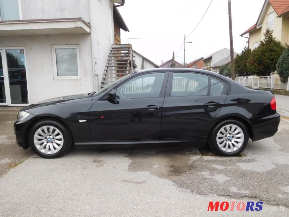 2009' BMW Serija 3 318D photo #4