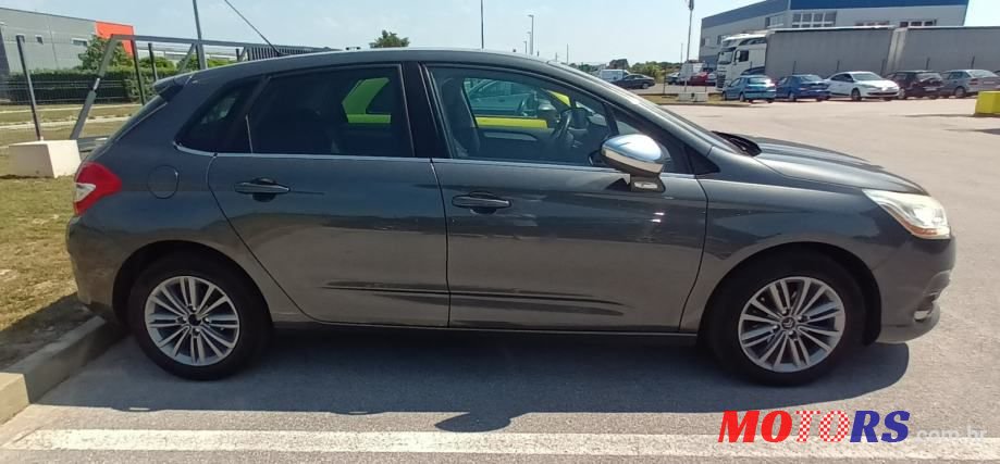 2013' Citroen C4 1,6 Hdi photo #2