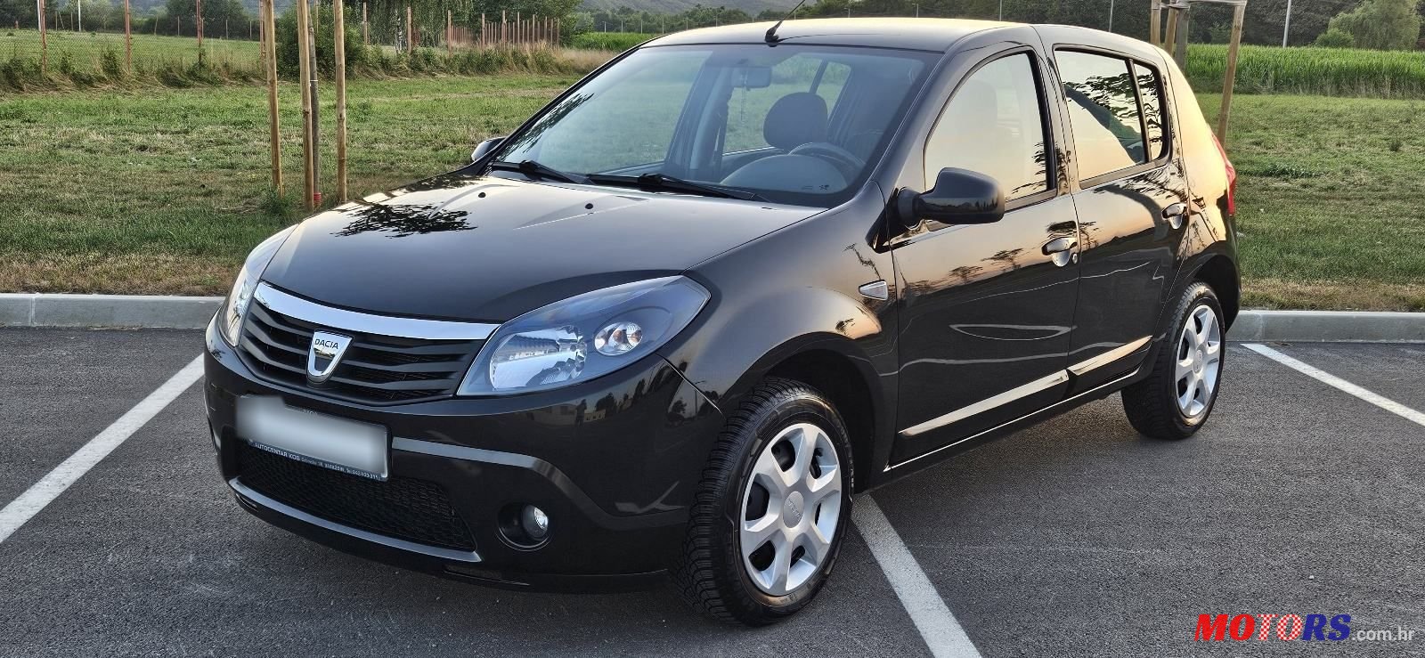 2011' Dacia Sandero 1,4 photo #2