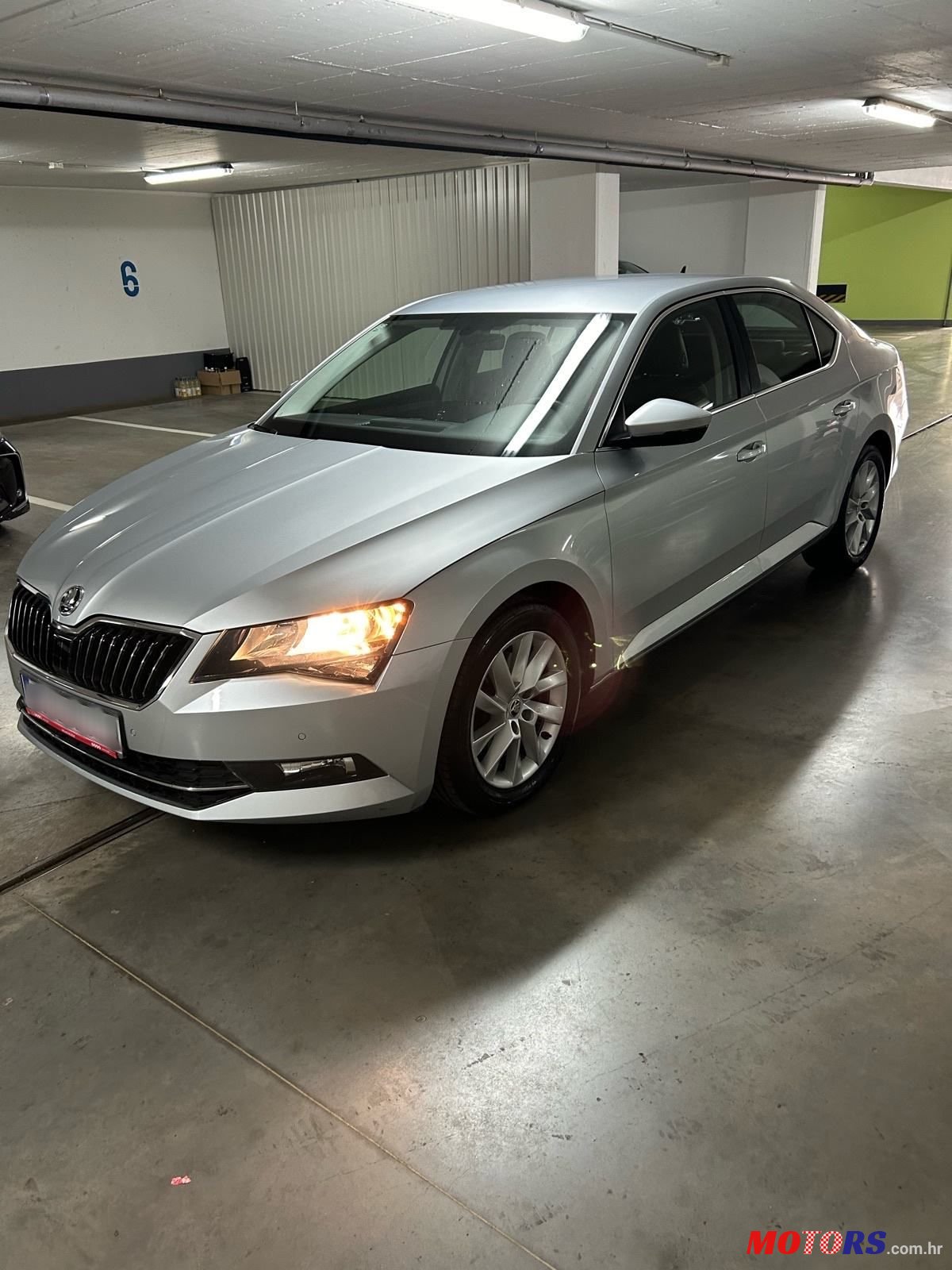 2017' Skoda Superb 1,6 Tdi photo #1