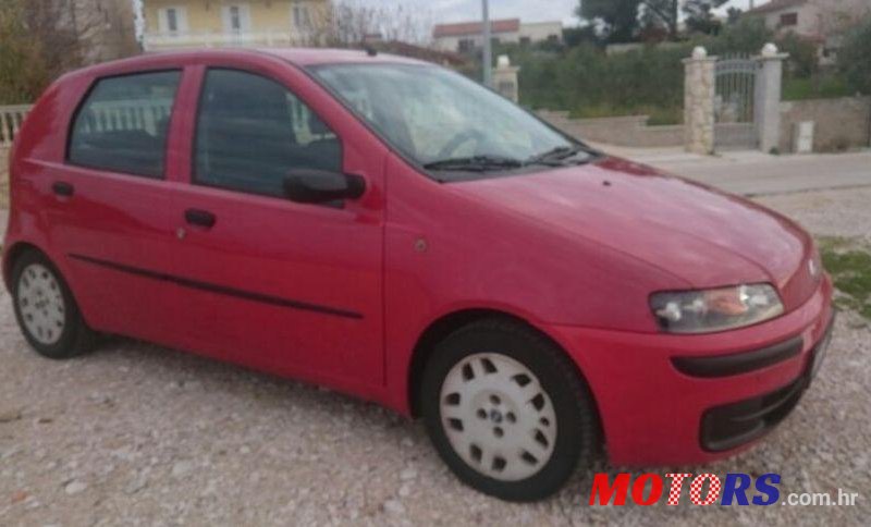 2002' Fiat Punto 1,9 Jtd photo #1