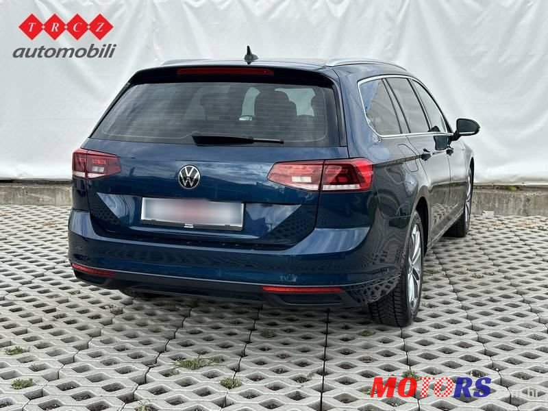 2021' Volkswagen Passat 2.0 Tdi Dsg photo #3