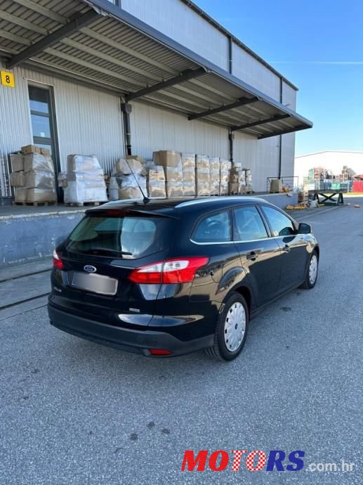 2013' Ford Focus Karavan photo #6