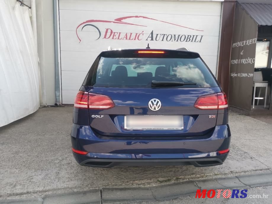 2017' Volkswagen Golf 7 Variant photo #6