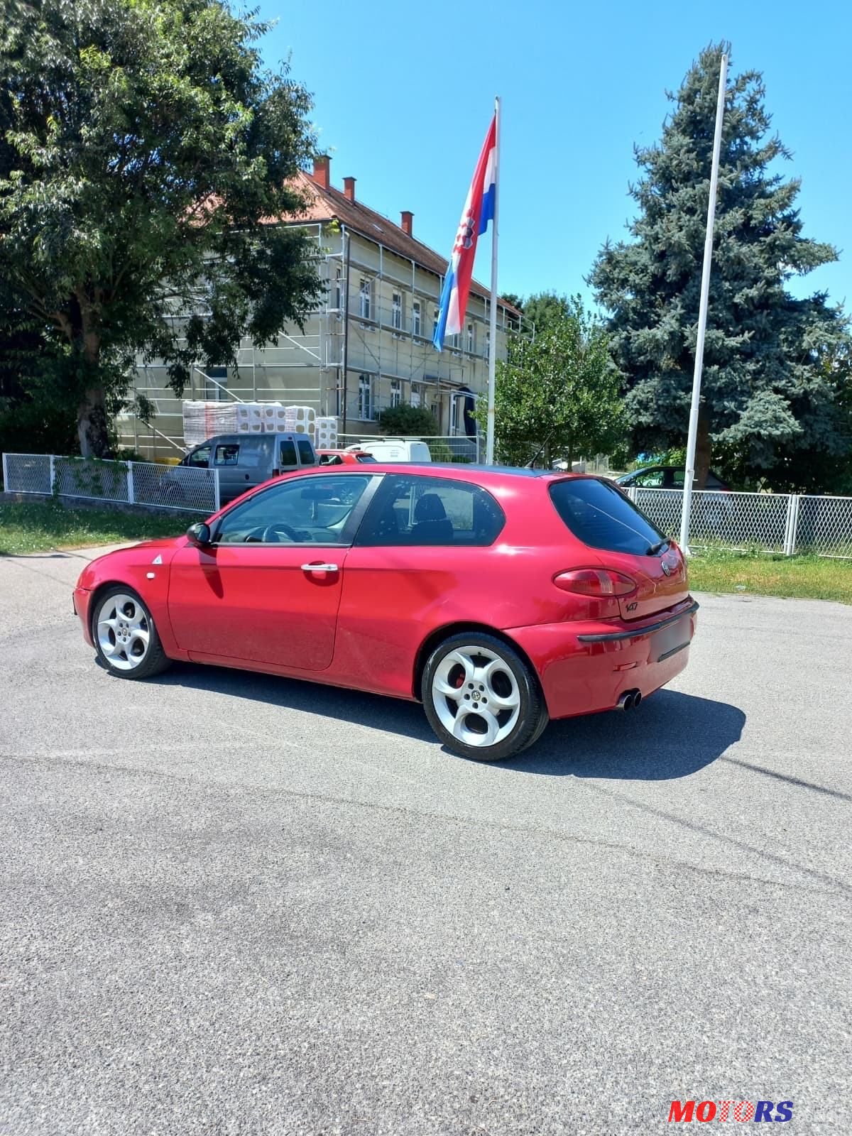 2004' Alfa Romeo 147 1,9 Jtd photo #3