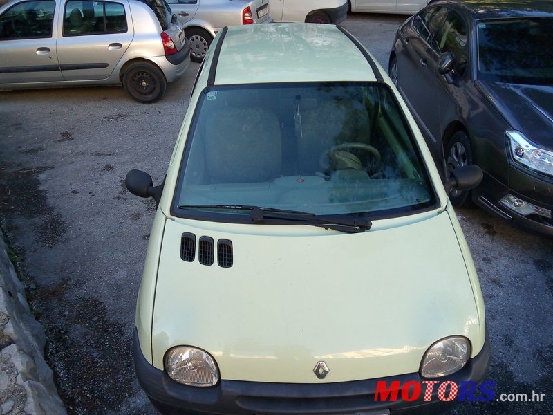 2006' Renault Twingo photo #5