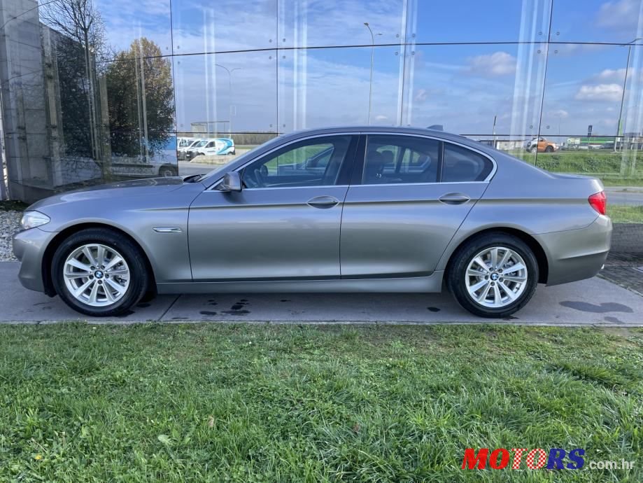 2012' BMW Serija 5 520D photo #2