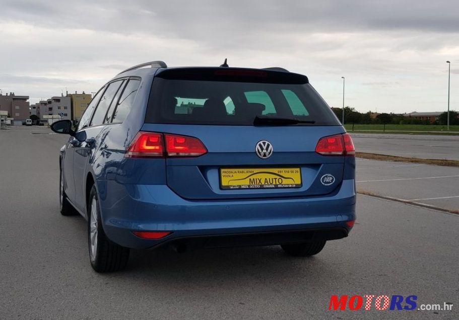 2013' Volkswagen Golf Vii Variant 1,6 Tdi photo #2