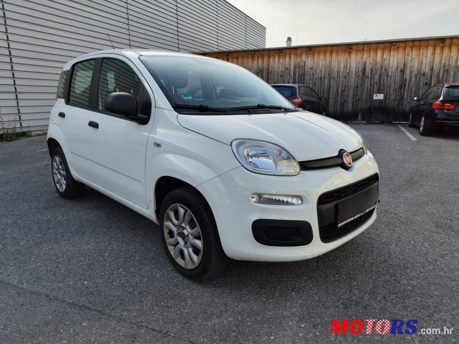 2015' Fiat Panda 0,9 Twinair photo #2