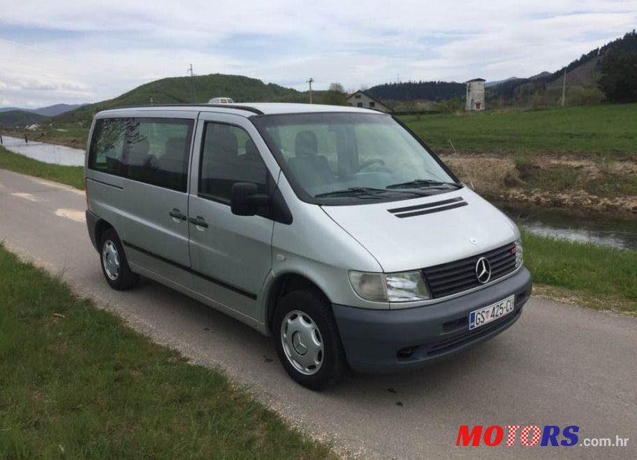 2002' Mercedes-Benz Vito 110 Cdi photo #1
