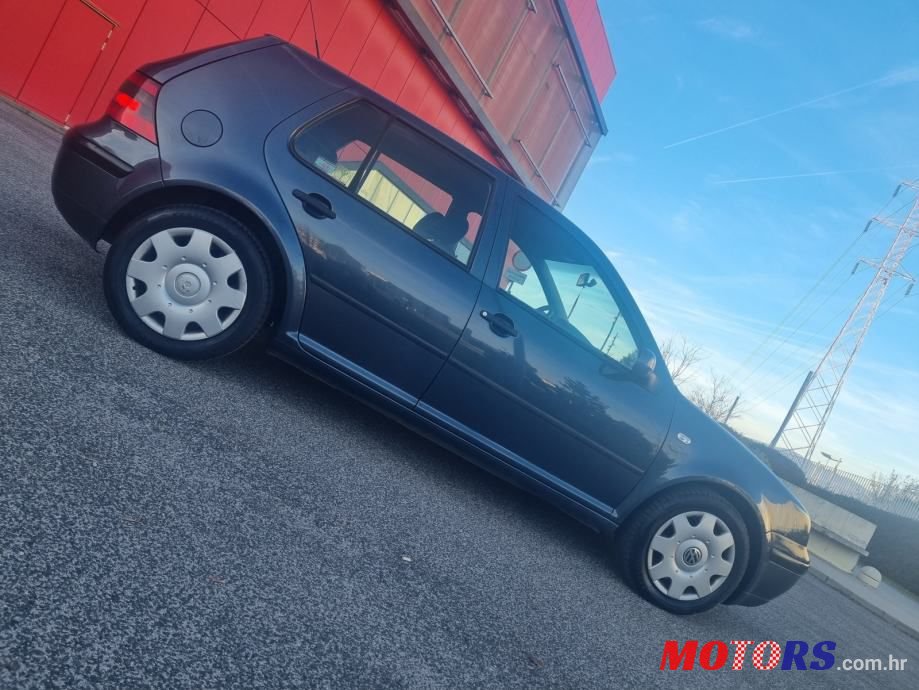 2003' Volkswagen Golf 4 1,9 Sdi photo #6