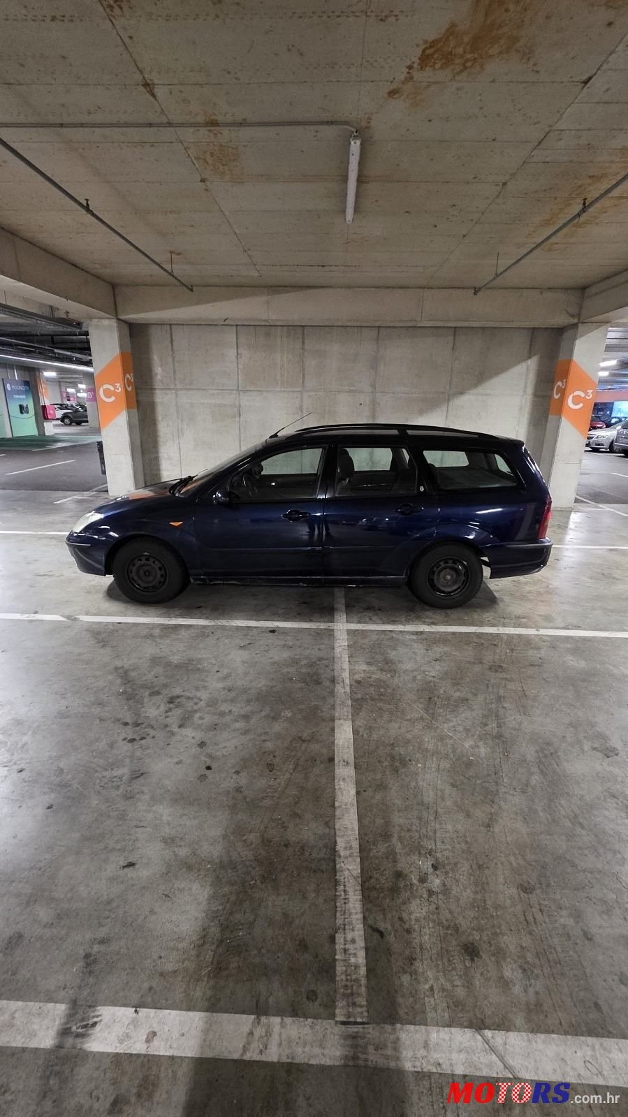 2004' Ford Focus 1,8 photo #3