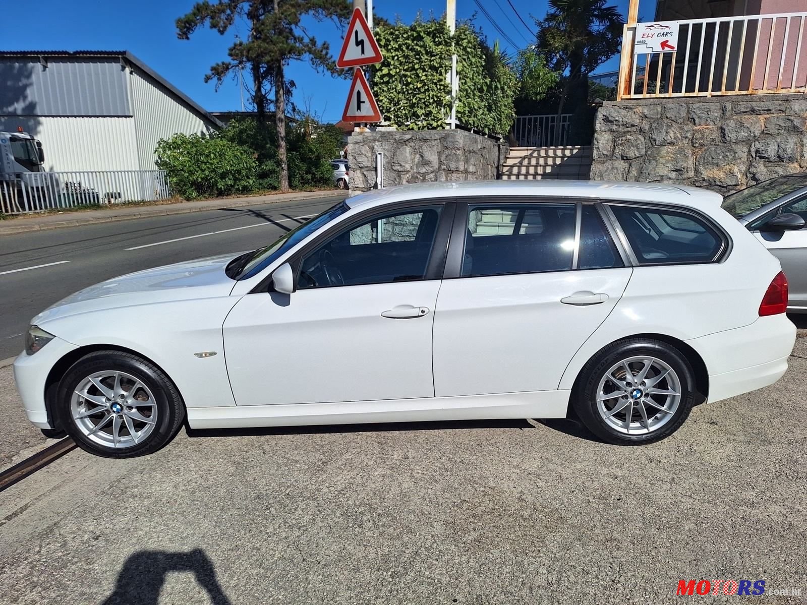 2011' BMW Serija 3 316D photo #6