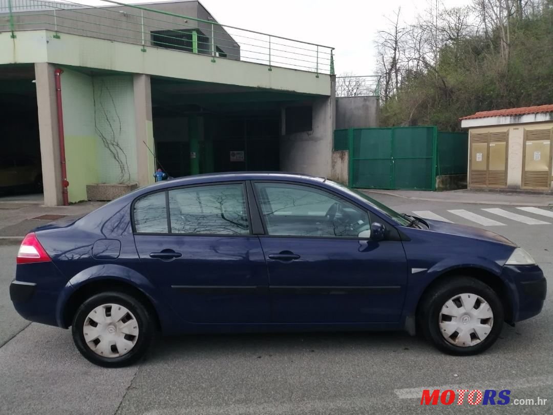2007' Renault Megane 1,6 16V photo #3