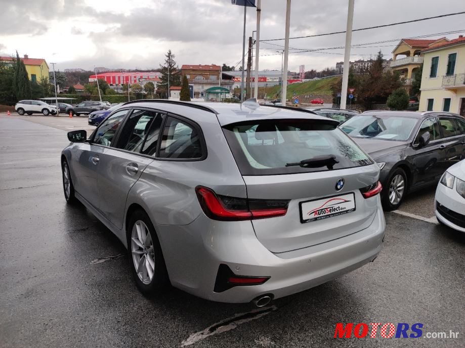2020' BMW Serija 3 318D photo #4