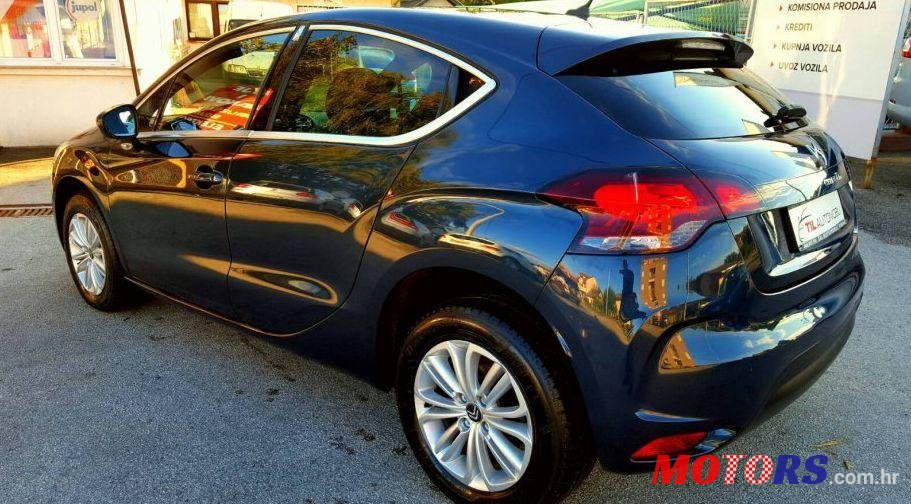 2013' Citroen DS4 1,6 Hdi photo #1
