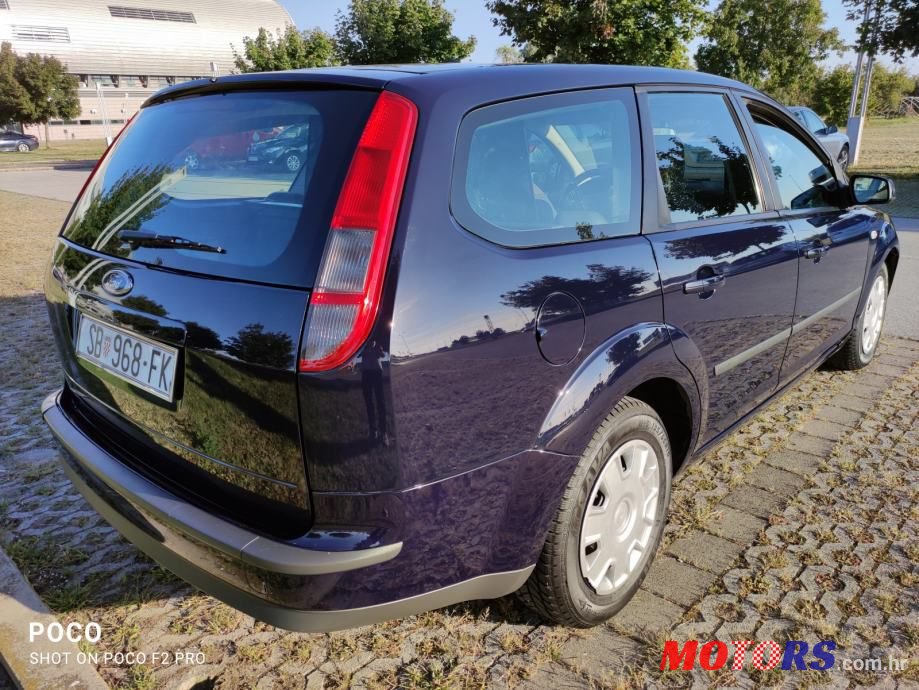 2007' Ford Focus Karavan photo #5