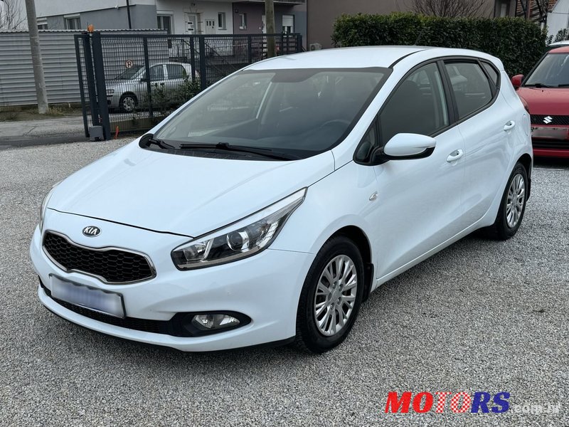 2013' Kia Ceed 1,4 Crdi Ex photo #2