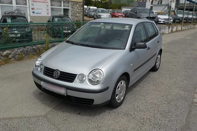 2002' Volkswagen Polo