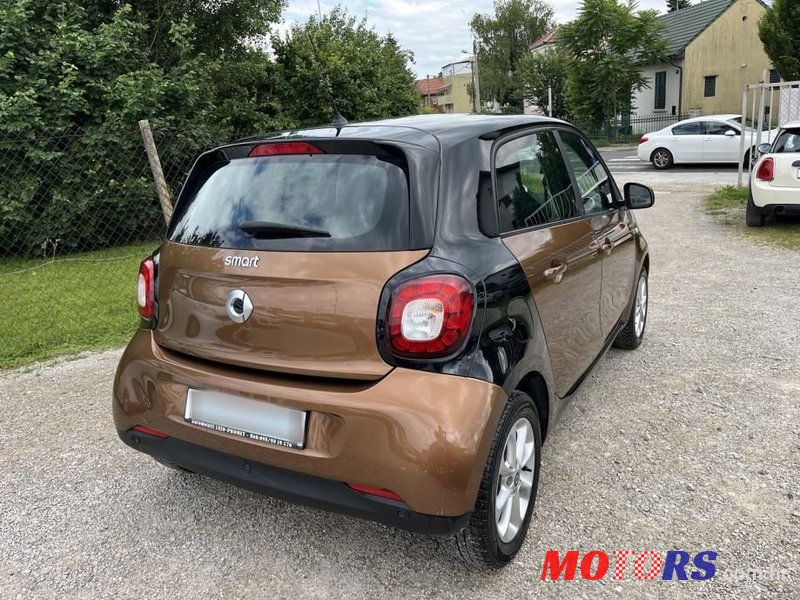 2016' Smart Forfour 1.0 photo #5