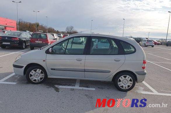 2003' Renault Scenic 1,9 Dci photo #1