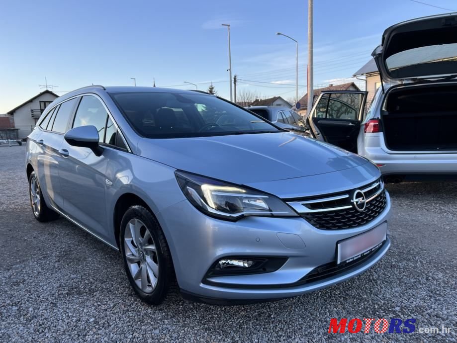 2019' Opel Astra Karavan photo #2