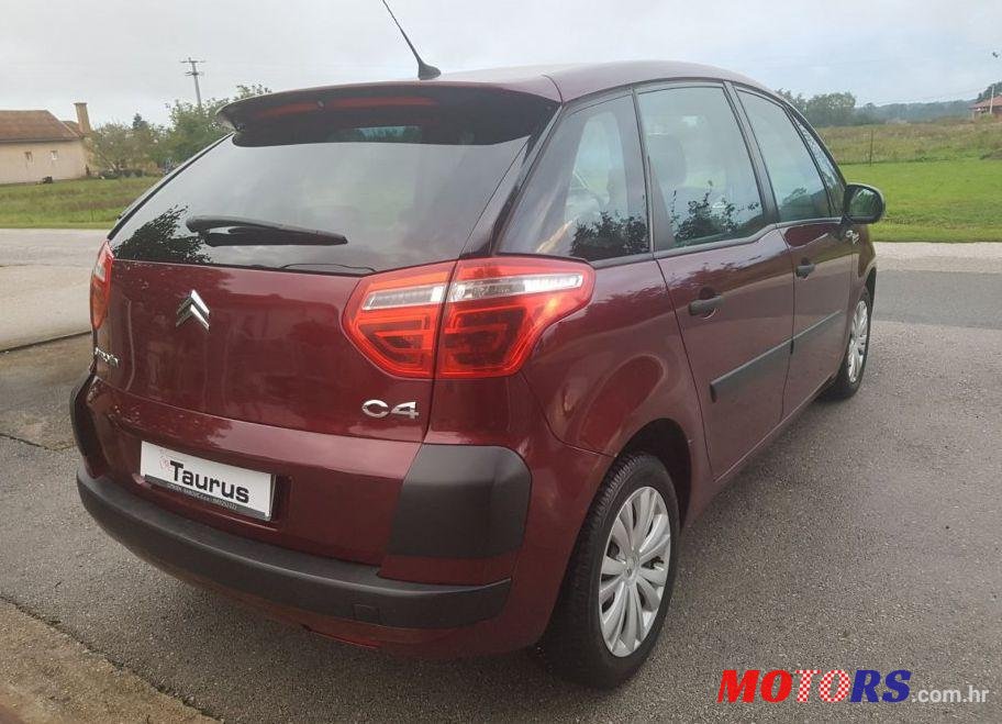 2008' Citroen C4 Picasso 1,6 Hdi photo #2